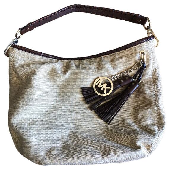 Michael Kors Bennet Straw Hobo Shoulder bag With gold accents & tassel - Picture 2 of 12